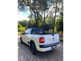 VOLKSWAGEN - SAVEIRO - 2016/2016 - Branca - R$ 52.900,00