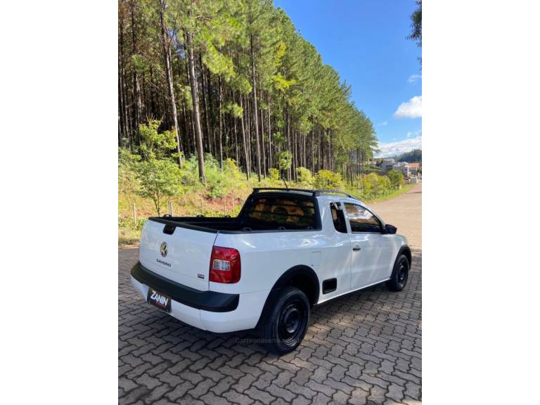 VOLKSWAGEN - SAVEIRO - 2016/2016 - Branca - R$ 52.900,00